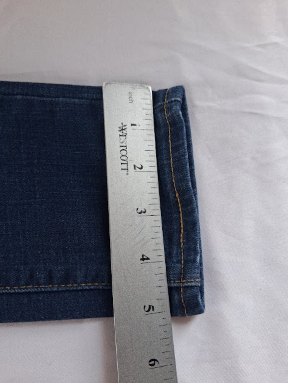Levi's 711 women's size 28 Skinny dark wash jeans - Picture 10 of 16
